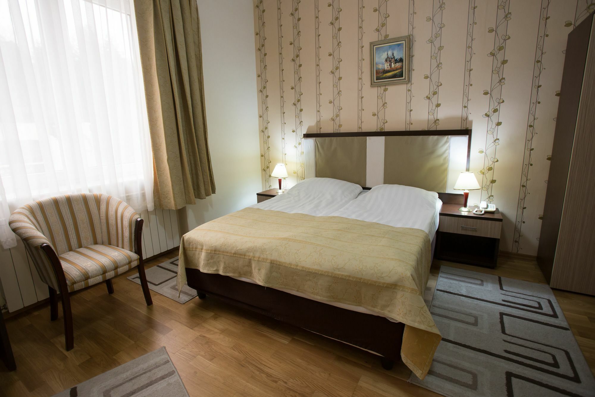 Hotel Rina Cerbul Sinaia Exterior foto